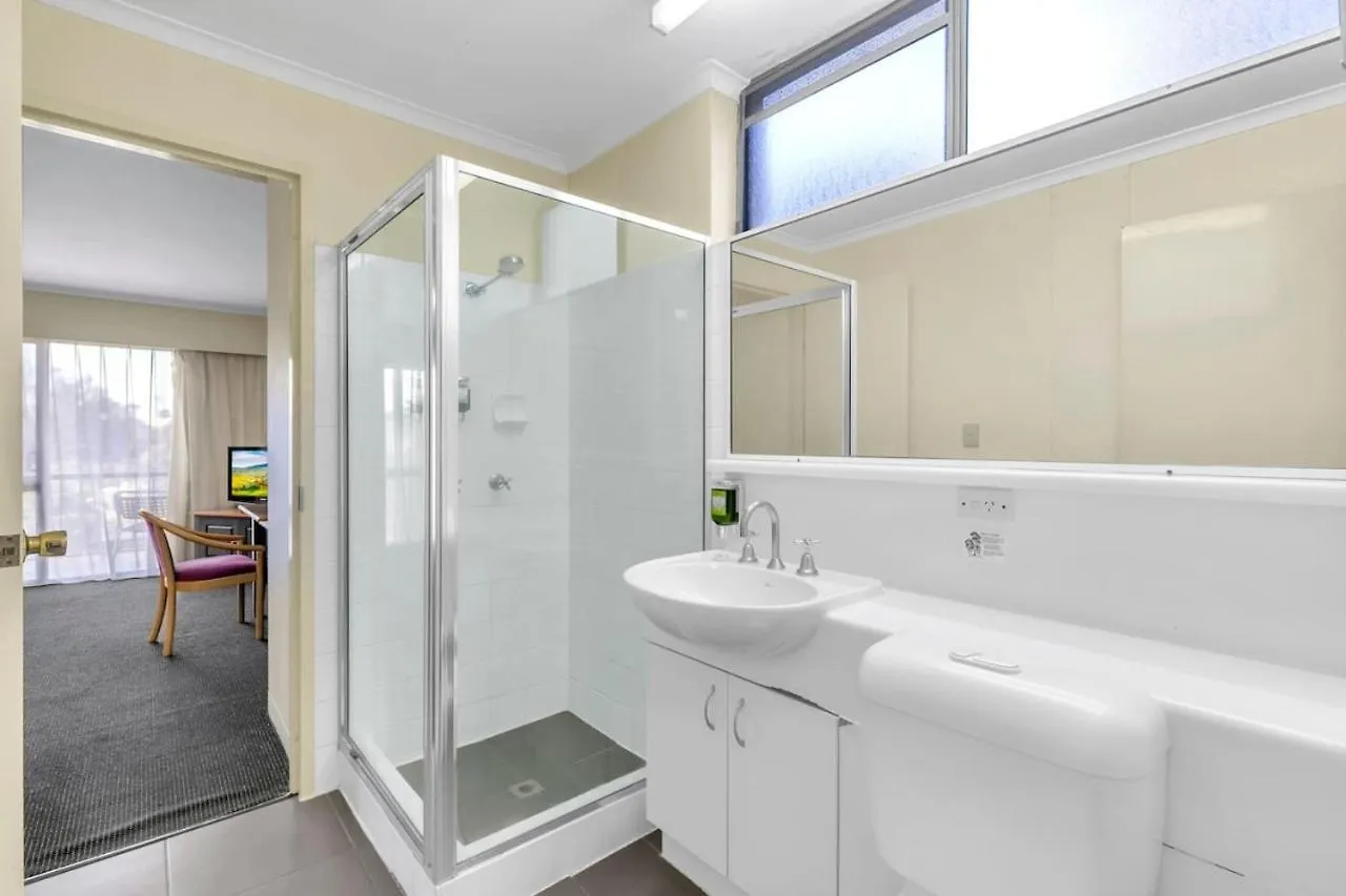 Convenient Self Catering Unit Hotel Brisbane